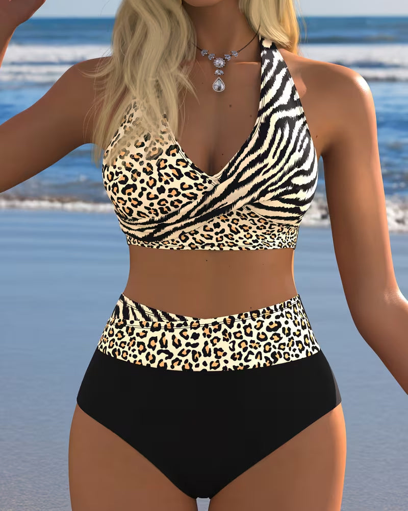 Moda Lusitana - Biquíni Sexy com Estampa Animal