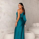 Vestido de Cetim com Fenda