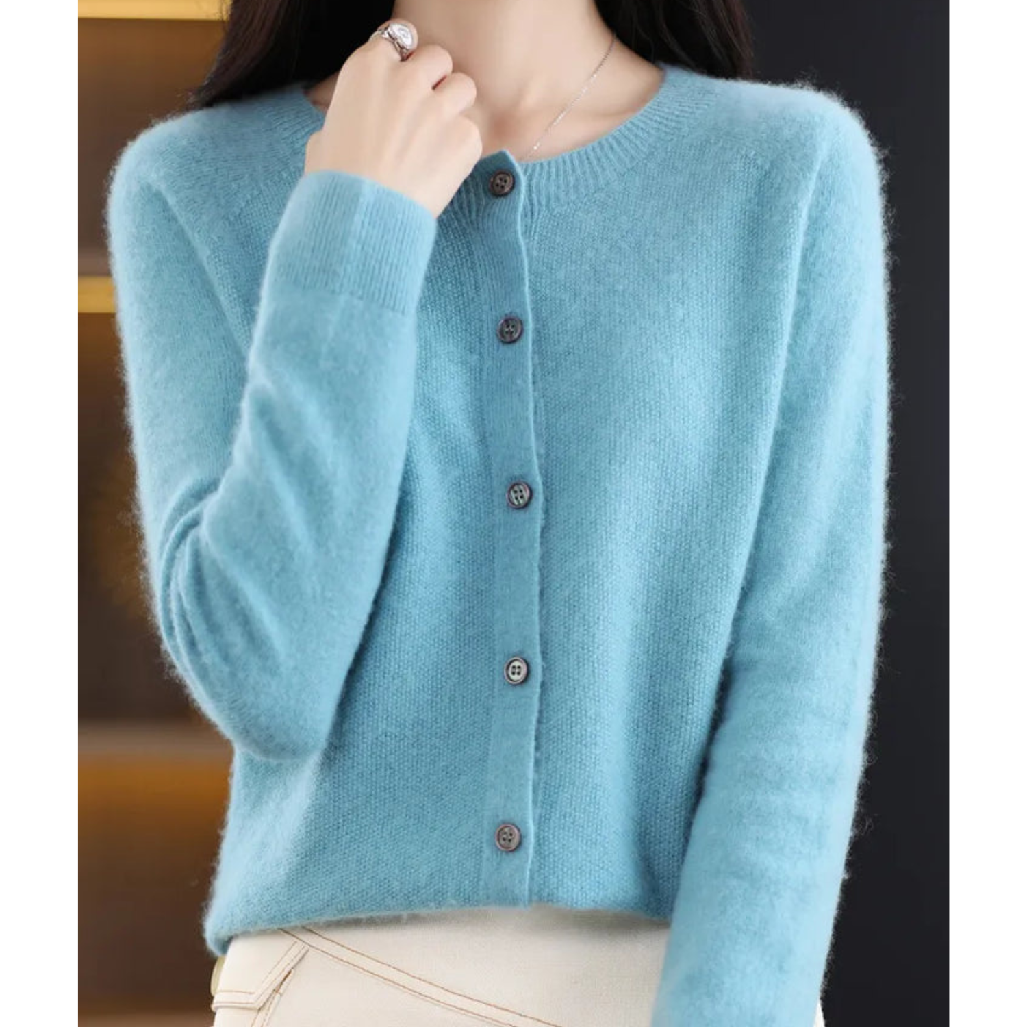 Anna | Suéter feminino de malha com gola redonda em lã merino Reine