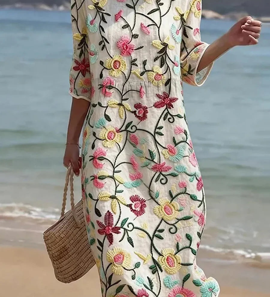 Moda Lusitana - Vestido de Verão Bordado
