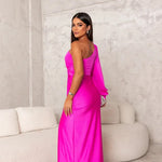 Vestido de Cetim com Fenda