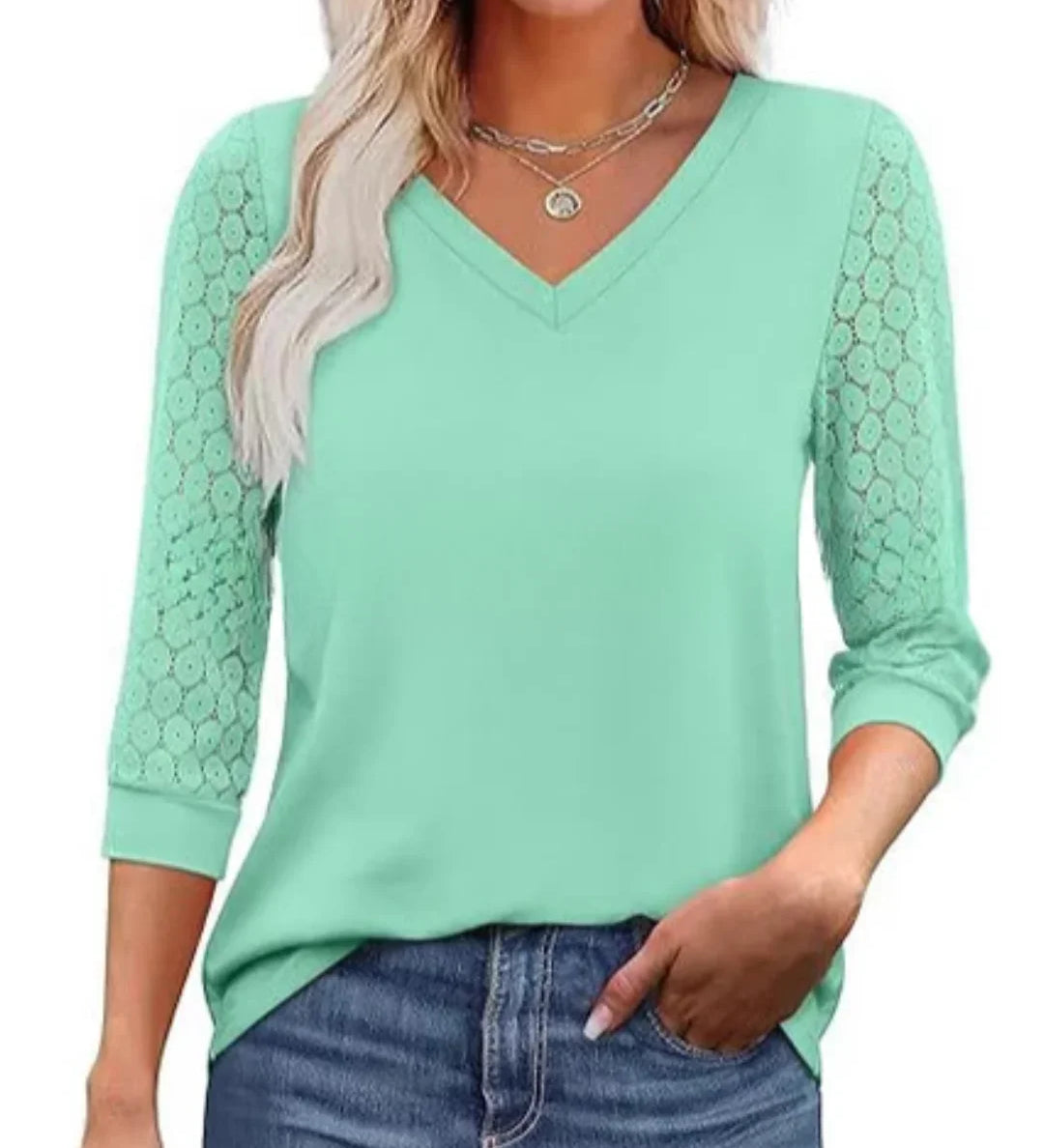 Moda Lusitana - Blusa com Renda na Manga
