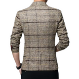 Blazer axadrezado elegante