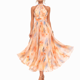 Moda Lusitana - Vestido com decote halter e estampa artística
