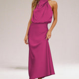 Flavia™ | Vestido Halter de Cetim Glamouroso