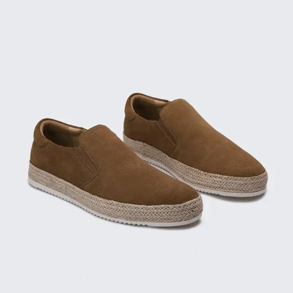 Mocassins de verão em camurça