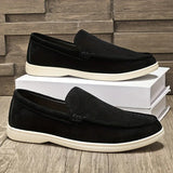 Mocassins elegantes em pele