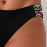 Moda Lusitana - Biquíni com Detalhe Trançado