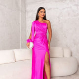Vestido de Cetim com Fenda