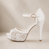 Moda Lusitana - Sapatos Elegantes de Salto em Renda