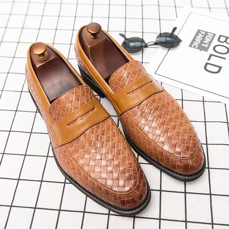 Mocassins elegantes em tecido
