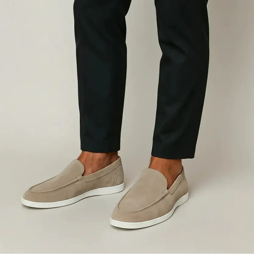 Moda Lusitana - Mocassim Elegante em Camoscio