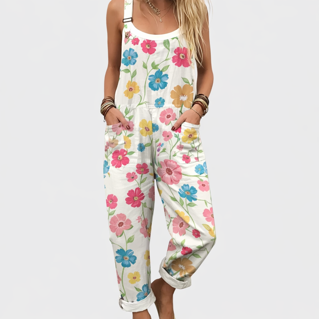Moda Lusitana - Macacão com Estampa Artística