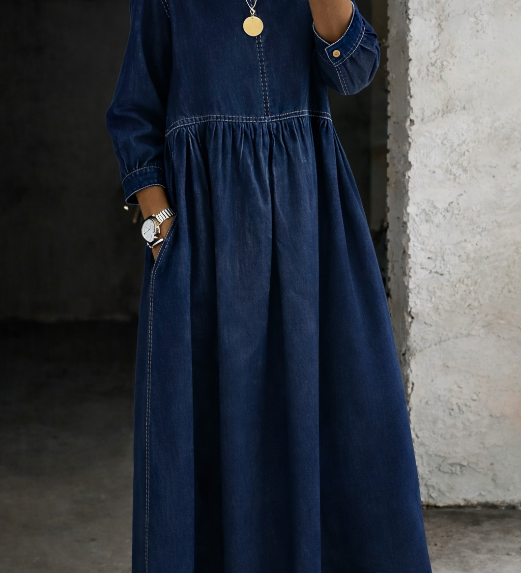 Moda Lusitana - Vestido de ganga com gola redonda e mangas compridas