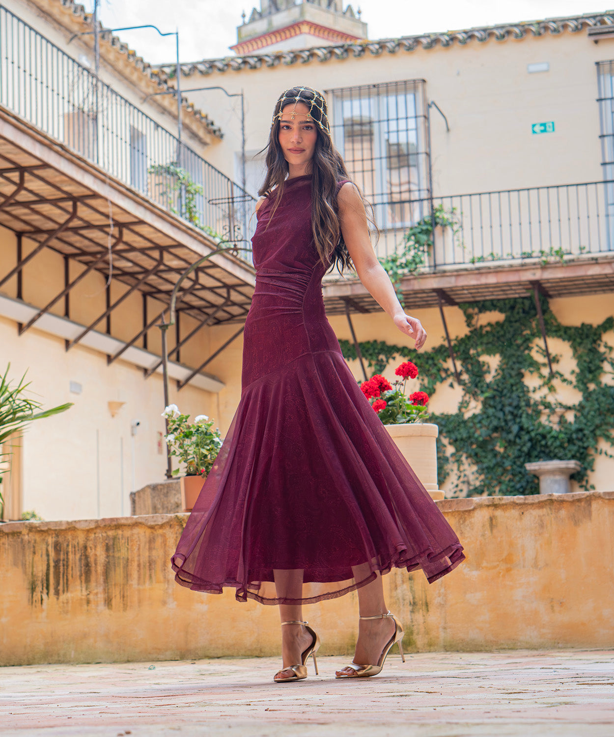 Moda Lusitana - Vestido Elegante Asimétrico