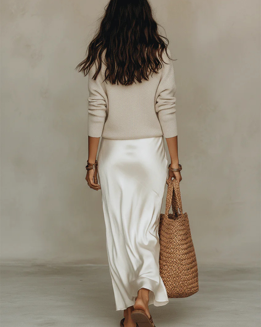 Moda Lusitana - Conjunto Midi em Cetim com Pulôver