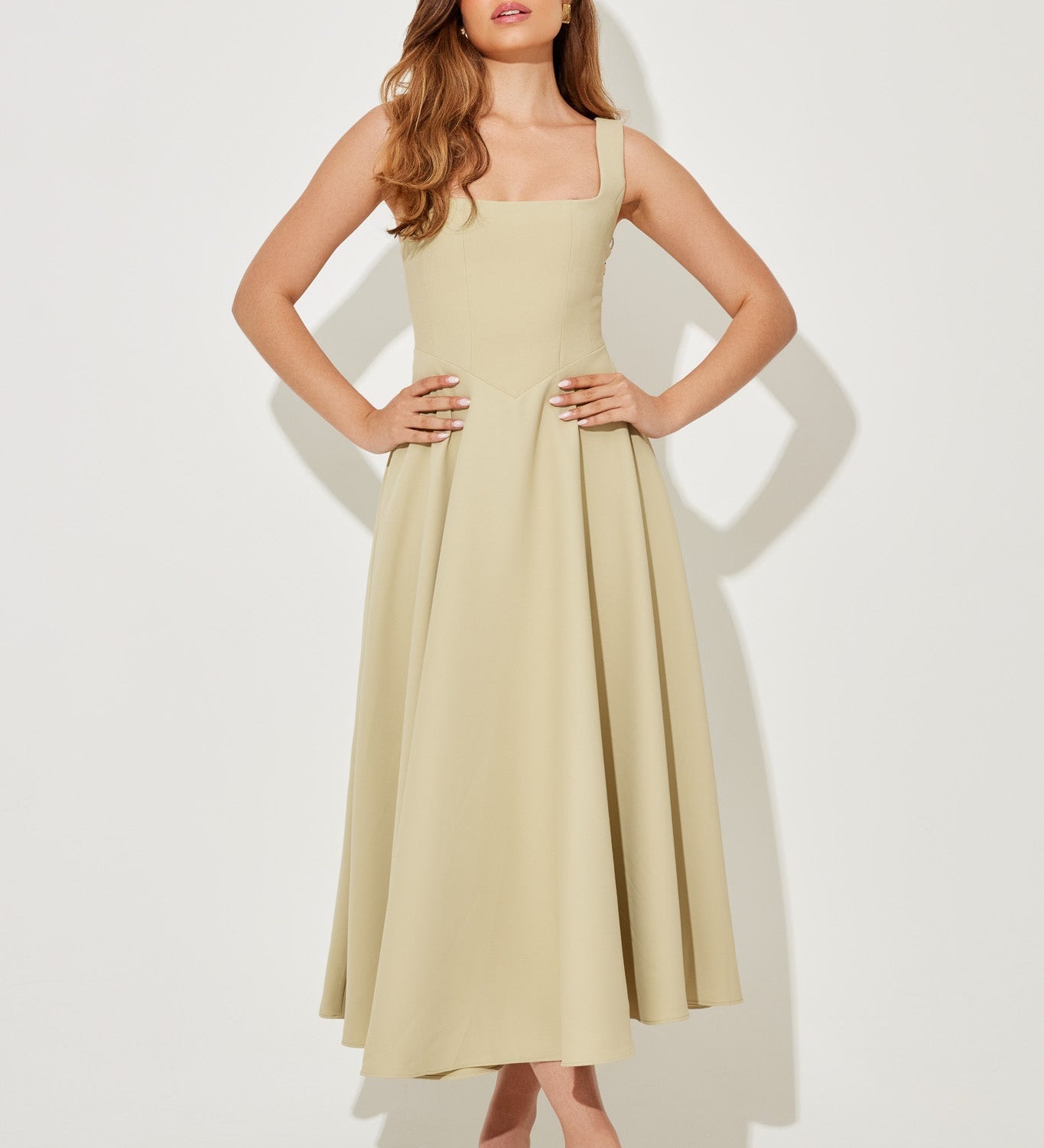 Vestido Midi Intemporal
