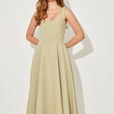 Vestido Midi Intemporal