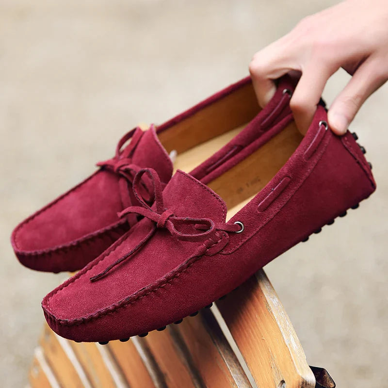 Mocassins casuais de verão em camurça