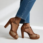 Moda Lusitana - Pumps Elegantes com Tira