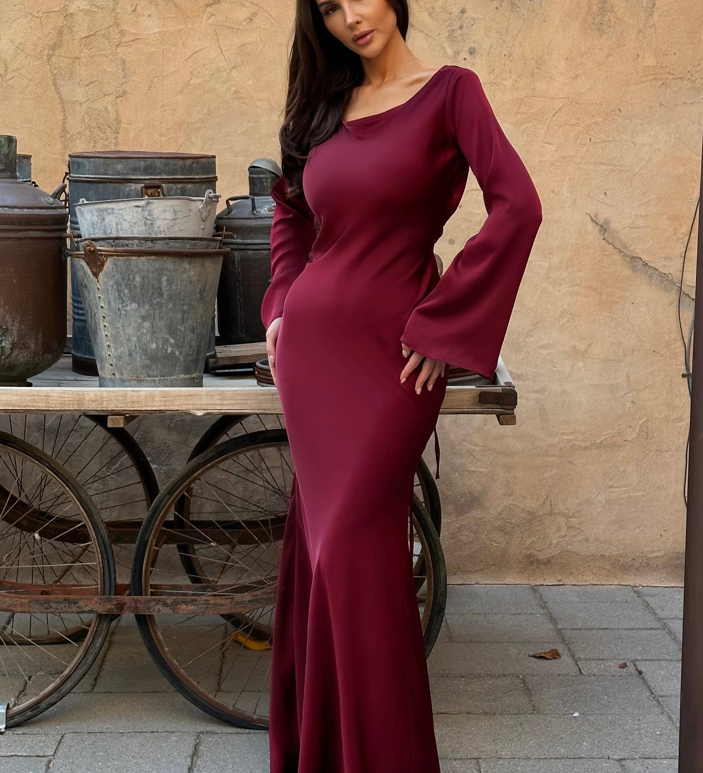 Langärmliges Maxikleid - Mühelose Eleganz für jeden Anlass