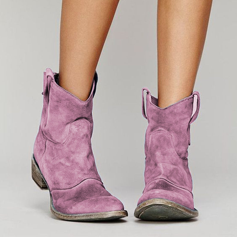 Moda Lusitana - Botas de Camurça Elegantes