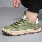 Sapatos de couro de sola alta