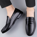 Mocassins elegantes em pele de primeira qualidade