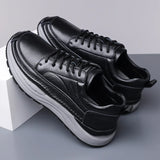 Sapatos de couro clássicos para homem