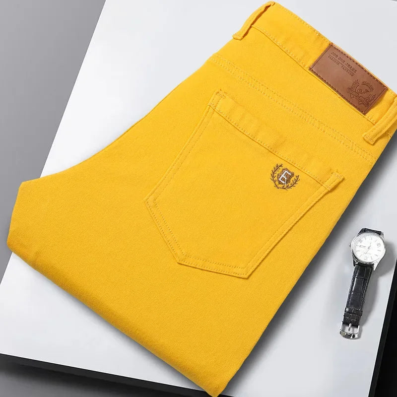 Calças de ganga elegantes em denim elástico