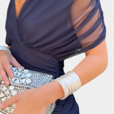 Alondra - Vestido longo Alondra com estampa floral e decote em V