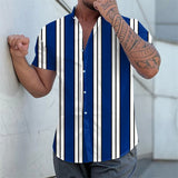 Camisa de verão de manga curta às riscas