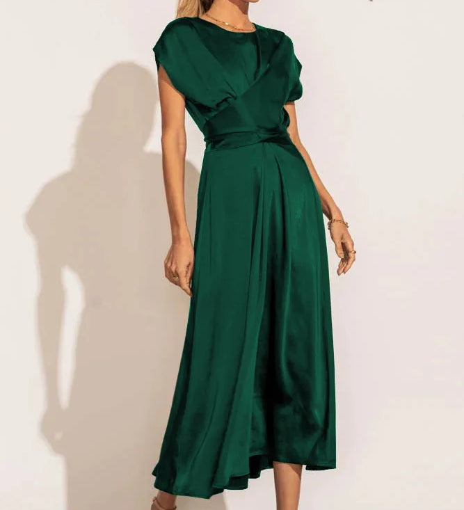 Kyra™ | Vestido de cetim elegante