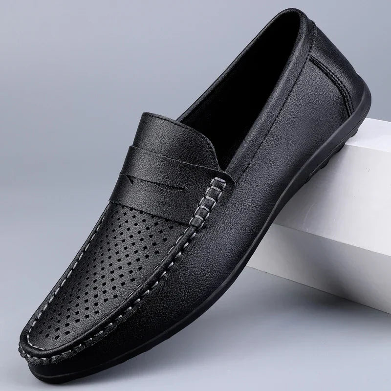 Mocassins clássicos em pele italiana