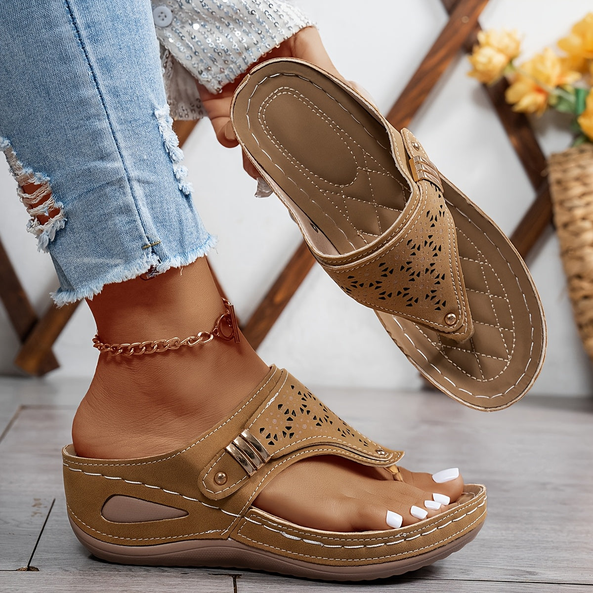 Zsuzsa – sandália ortopédica confortável para dias de verão