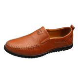 Mocassins elegantes em pele