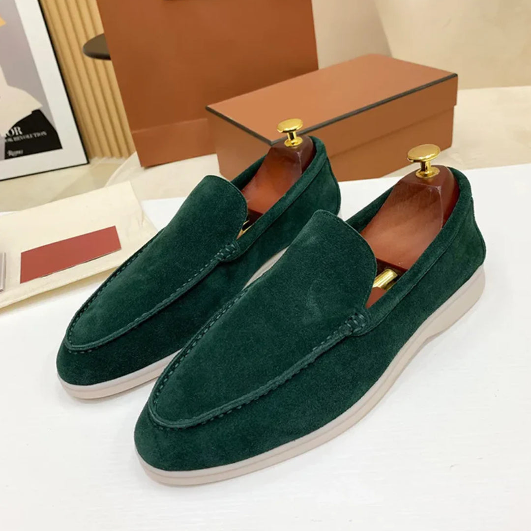 Mocassins clássicos de camurça