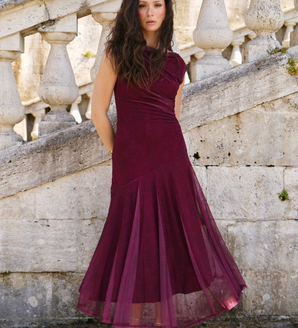 Moda Lusitana - Vestido Elegante Asimétrico