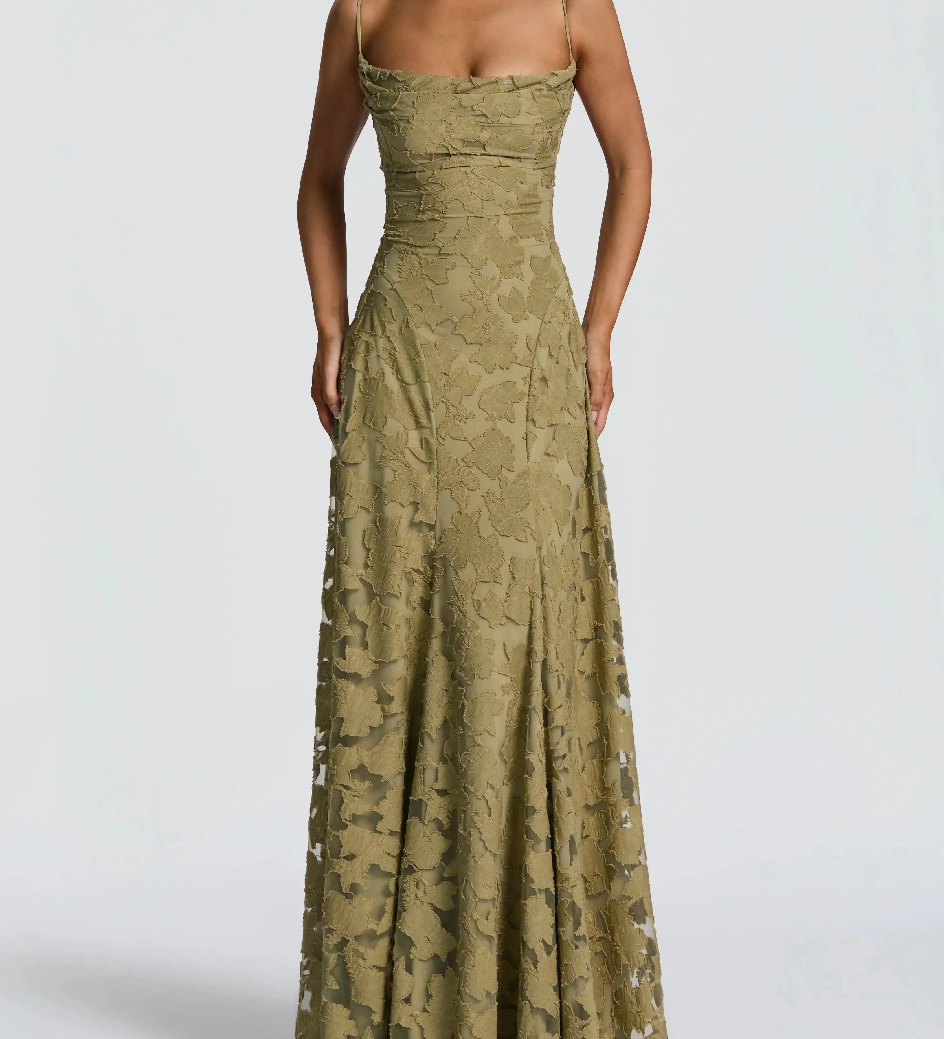 Rhoda™ – Elegância fluida no estilo maxi intemporal