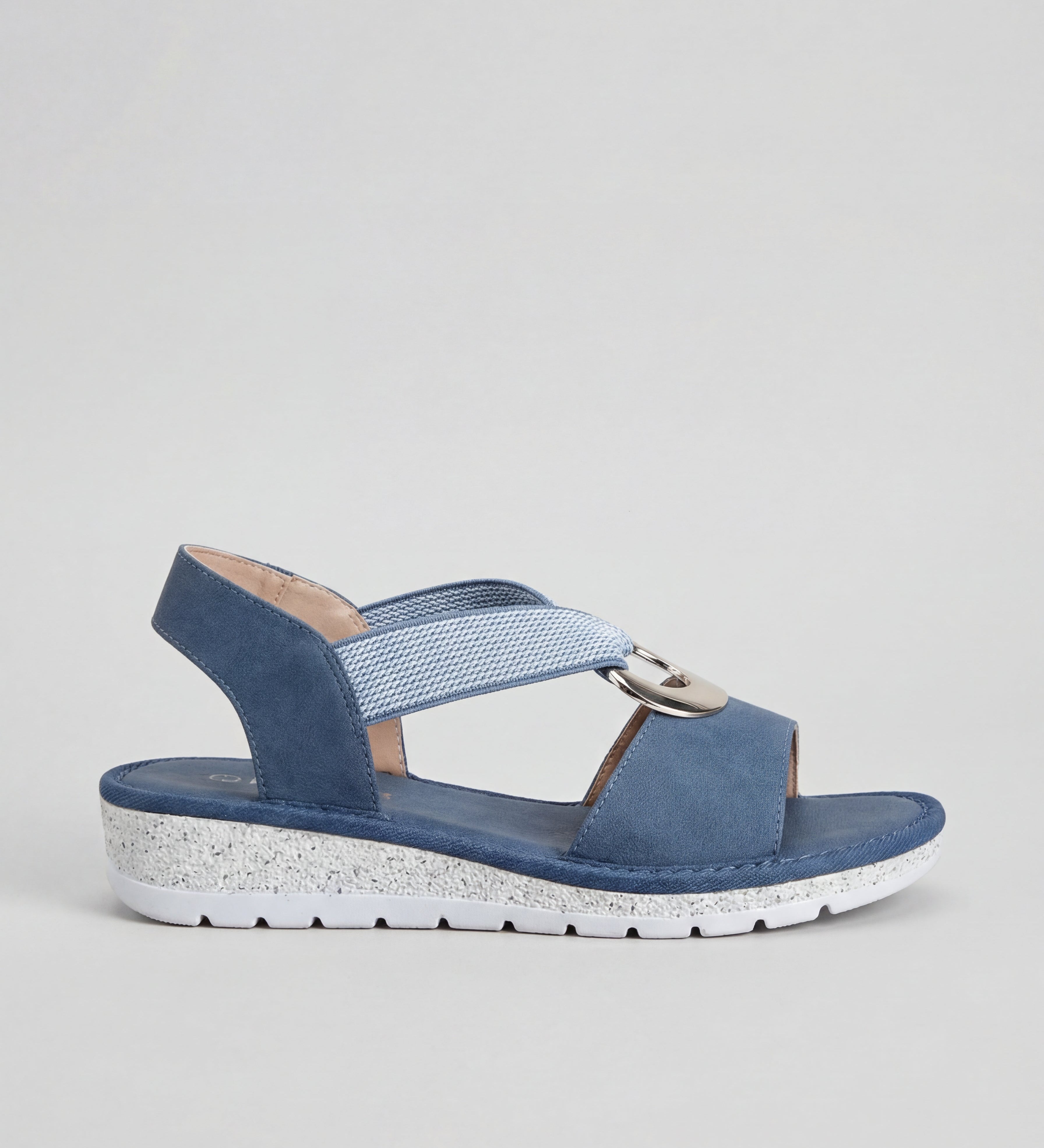 Moda Lusitana - Sandálias de Conforto Elegante