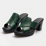 Moda Lusitana - Sandálias Elegantes e Confortáveis