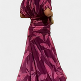 Moda Lusitana - Vestido Elegância Atemporal