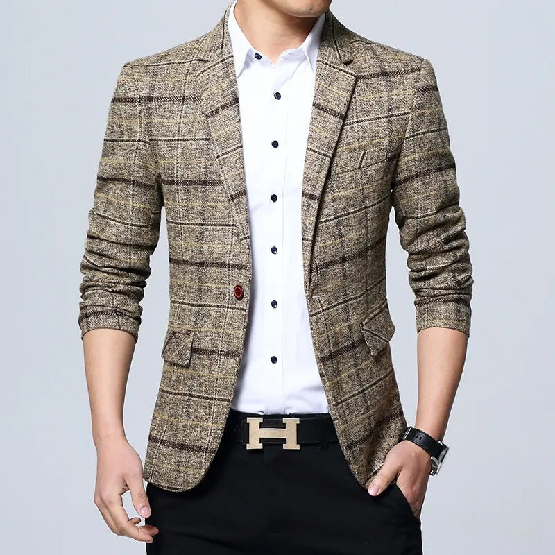 Blazer axadrezado elegante