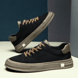 Sapatos de homem elegantes