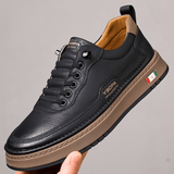 Sapatos de couro italiano