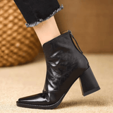 Moda Lusitana - Botas Elegantes com Salto de Madeira